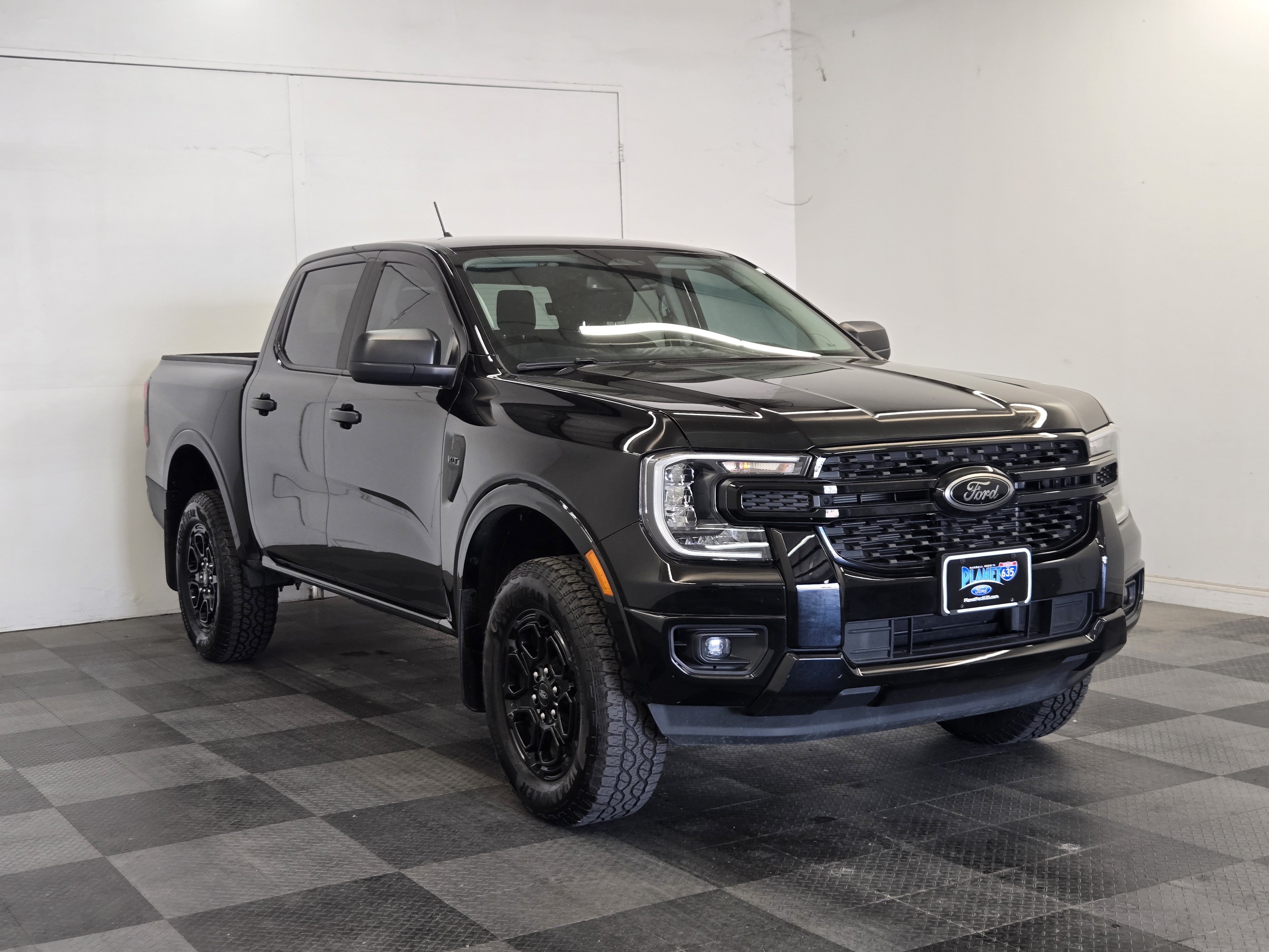 Certified 2025 Ford Ranger XLT w/ Equipment Group 301A High RWD image 2