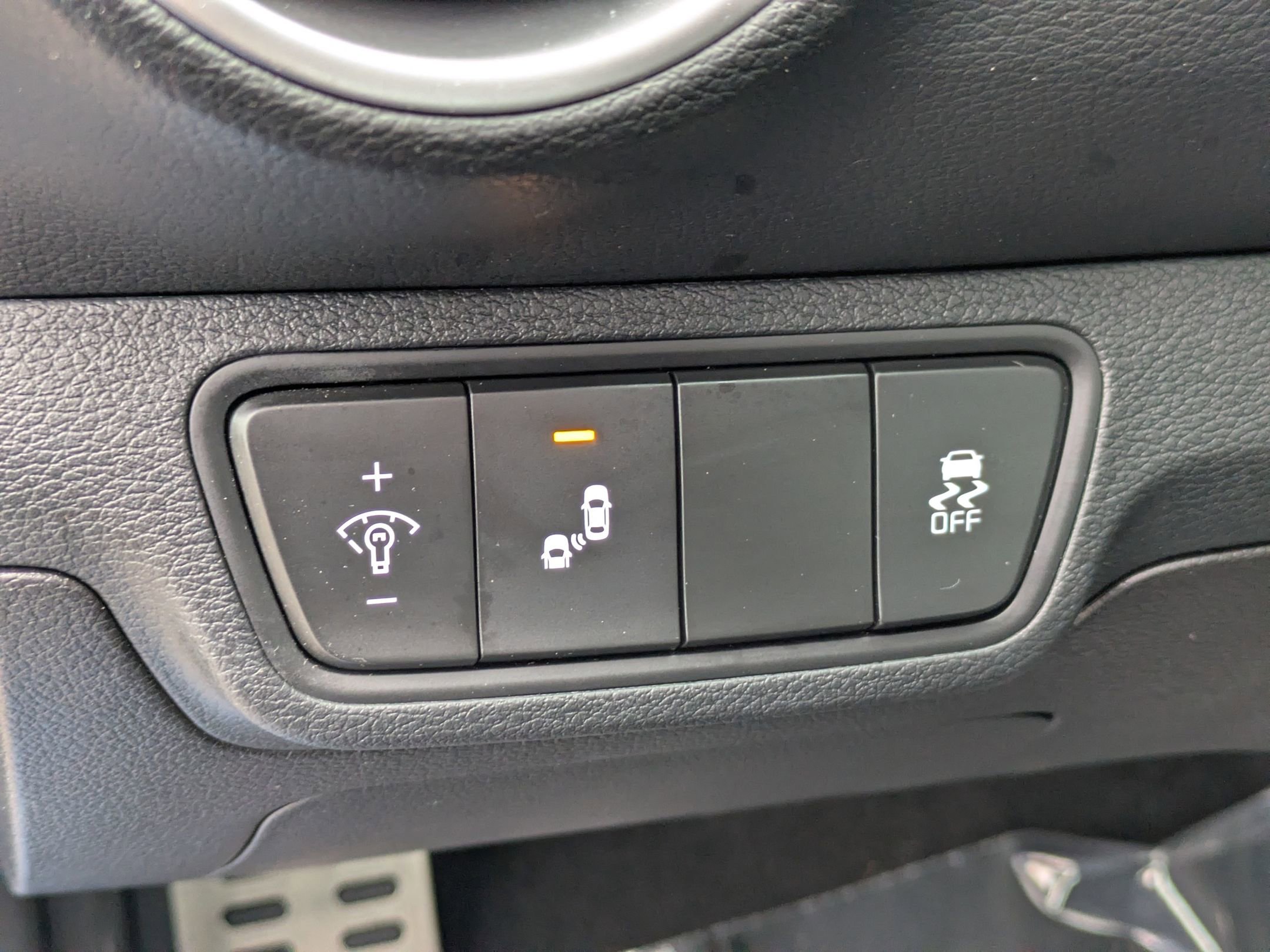 Used 2023 Kia Forte GT w/ GT2 Package FWD image 16