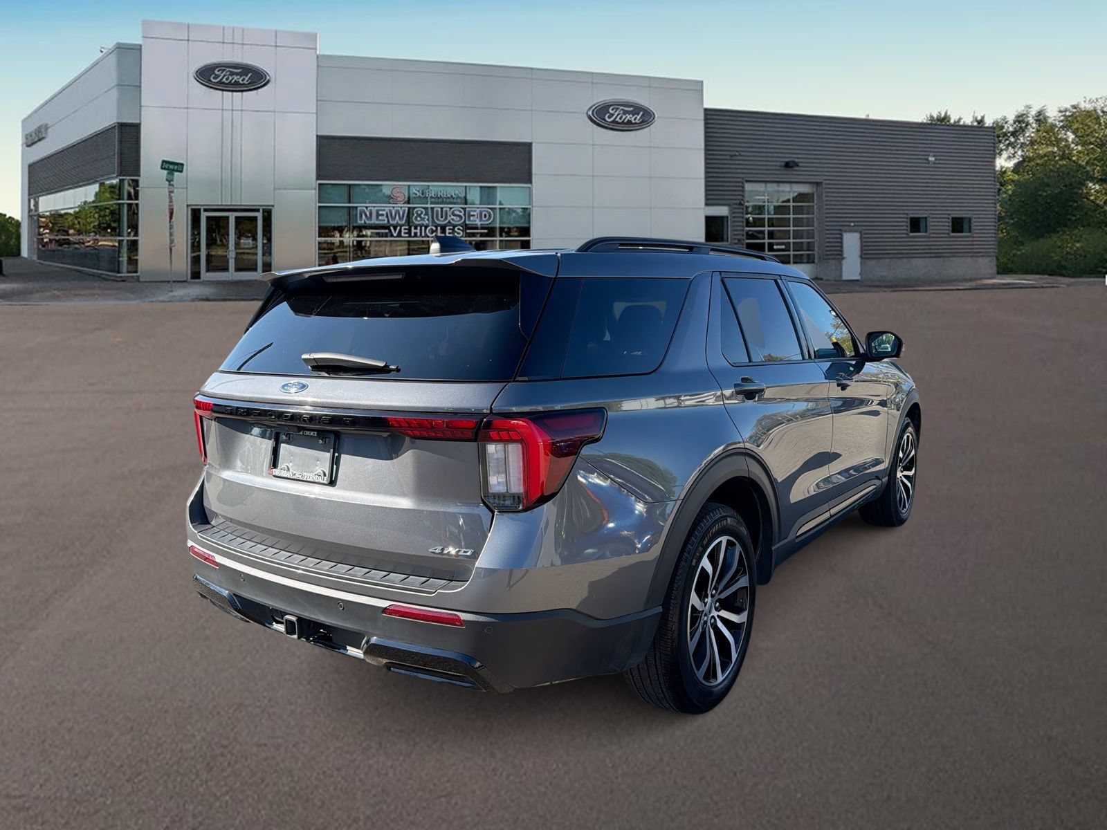 Certified 2025 Ford Explorer ST-Line AWD/4WD image 10