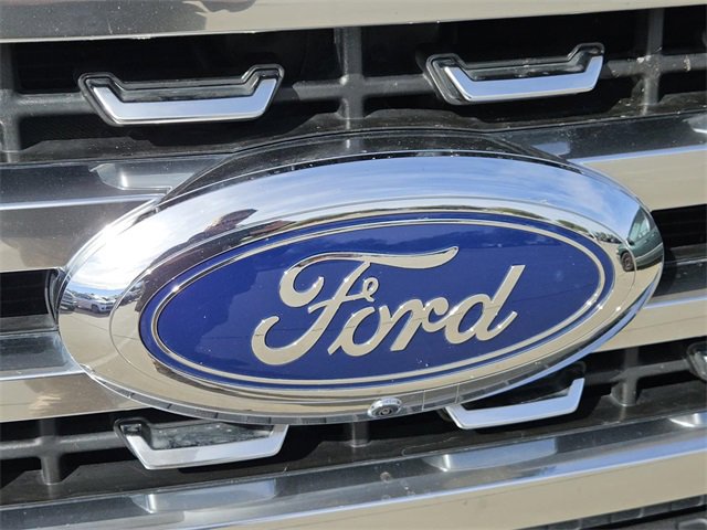 Certified 2024 Ford F250 Platinum image 10