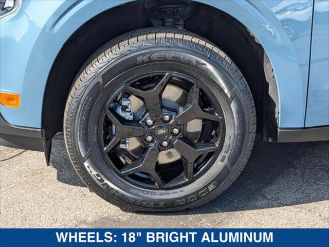 Certified 2022 Ford Maverick Lariat w/ Lariat Luxury Package AWD/4WD image 11