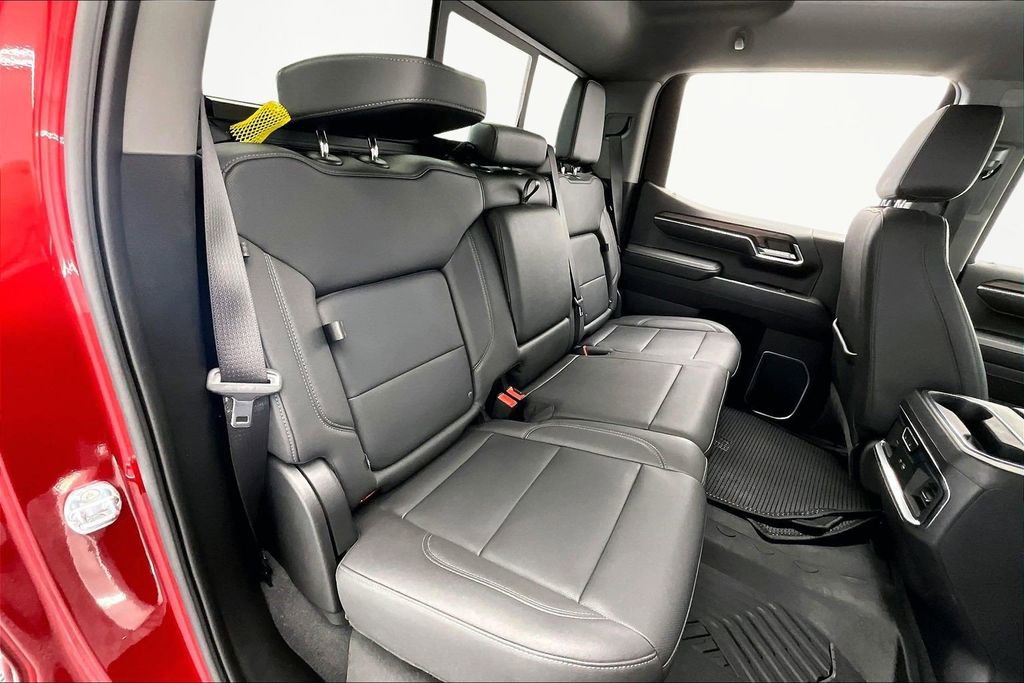 Used 2023 GMC Sierra 1500 SLT w/ SLT Premium Plus Package image 28