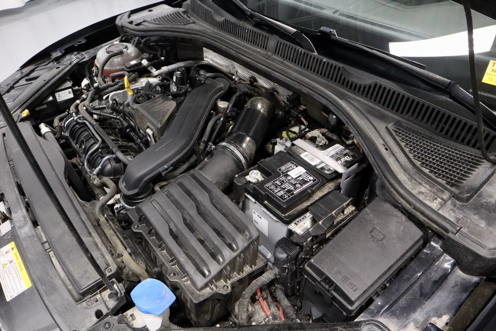Used 2024 Volkswagen Jetta SE FWD image 16
