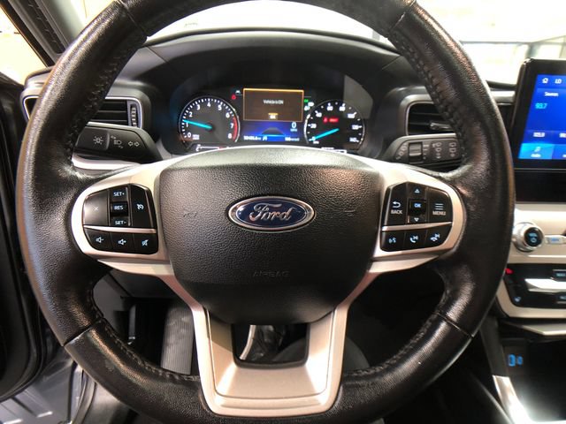 Certified 2024 Ford Explorer XLT w/ Equipment Group 202A AWD/4WD image 13