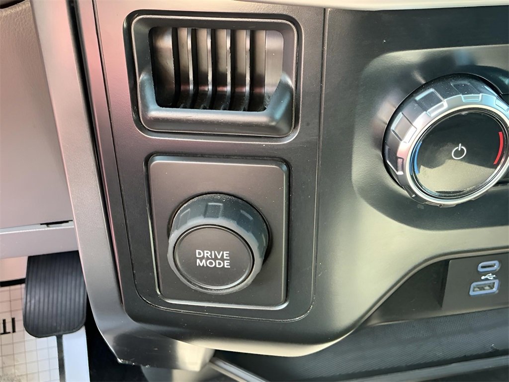 Certified 2023 Ford F150 XLT w/ Equipment Group 301A Mid image 38