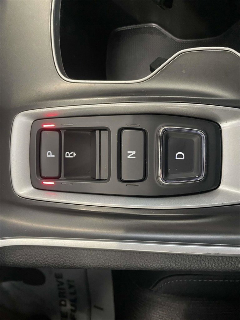 Used 2018 Honda Accord Hybrid image 17