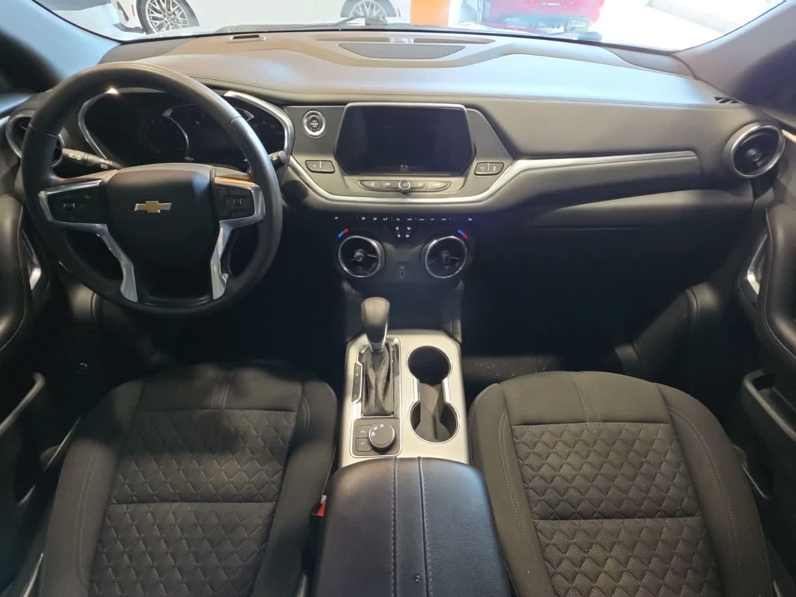 Used 2021 Chevrolet Blazer LT FWD image 28