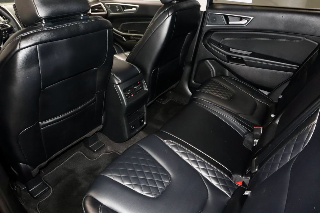 Certified 2024 Ford Edge Titanium AWD/4WD image 21