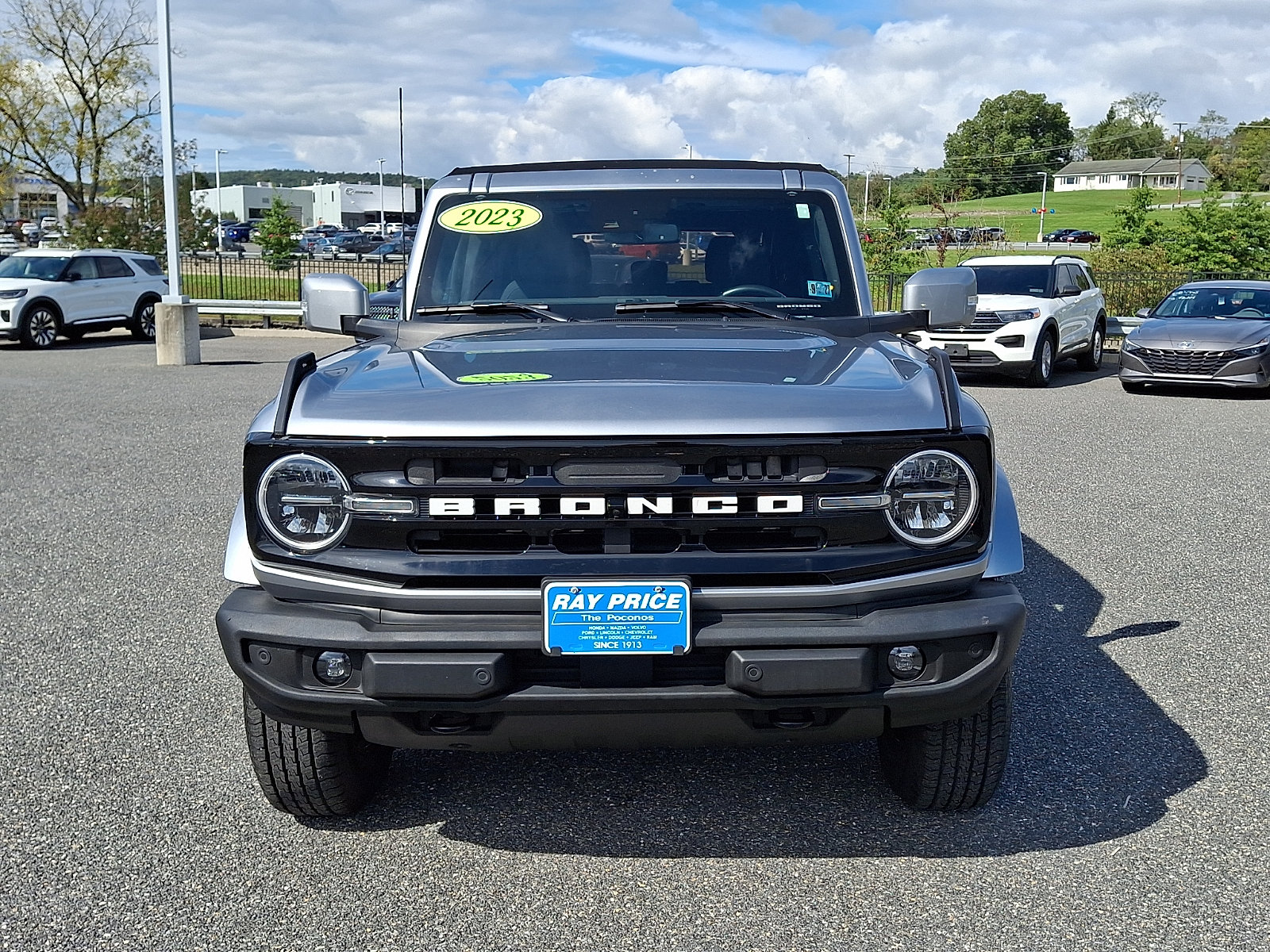 Certified 2023 Ford Bronco Outer Banks AWD/4WD image 2