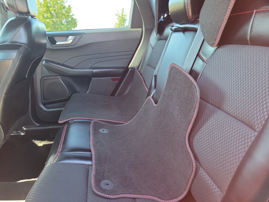 Certified 2023 Ford Escape ST-Line w/ Tech Pack #1 FWD image 11