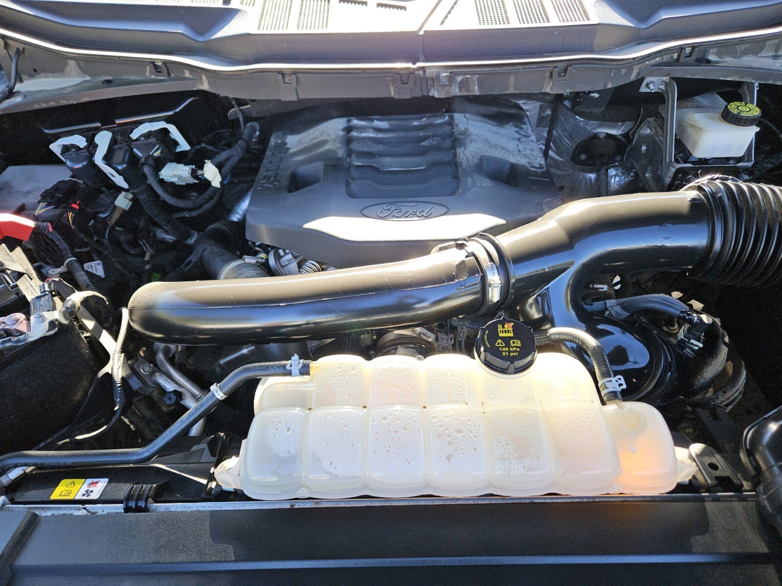 Certified 2023 Ford F150 XLT w/ Equipment Group 302A High image 33