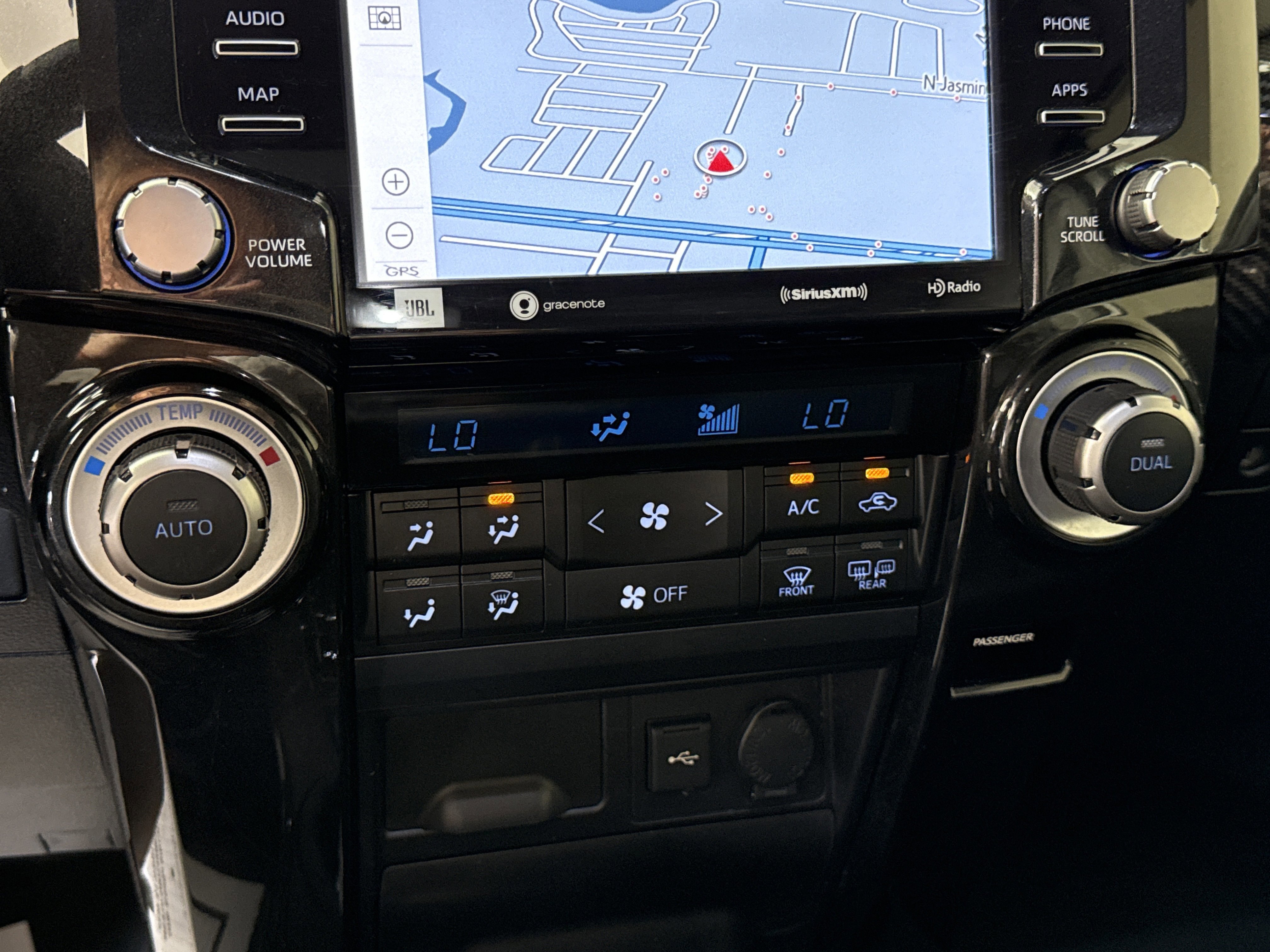 Used 2020 Toyota 4Runner TRD Pro AWD/4WD image 23