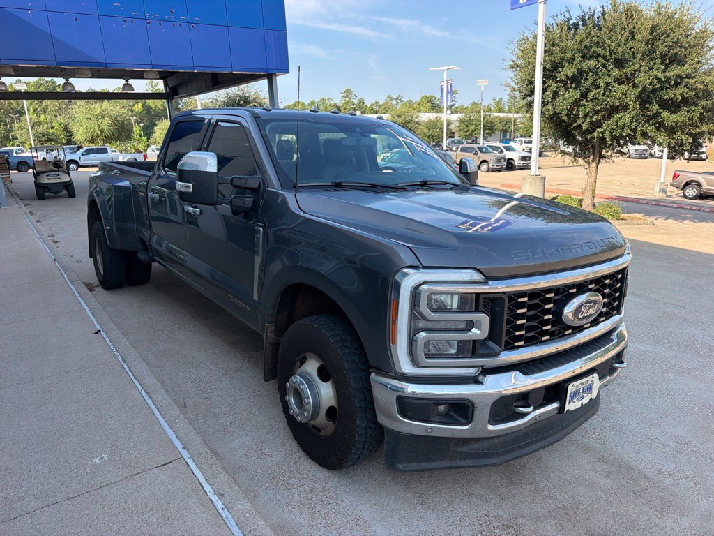 Certified 2023 Ford F350 Lariat w/ Lariat Ultimate Package AWD/4WD image 4