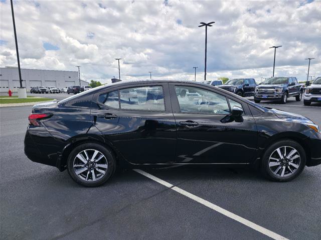 Used 2025 Nissan Versa SV w/ Trunk Package FWD image 9