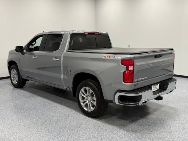 Used 2025 Chevrolet Silverado 1500 LTZ w/ LTZ Premium Package AWD/4WD image 9