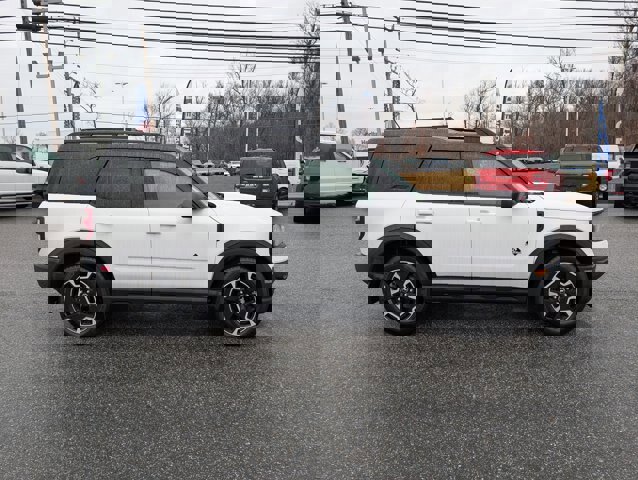 Certified 2021 Ford Bronco Sport Outer Banks w/ Outer Banks Package image 6