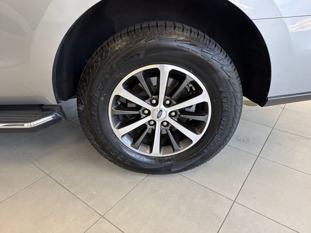 Certified 2020 Ford Expedition XLT w/ Equipment Group 202A RWD image 30
