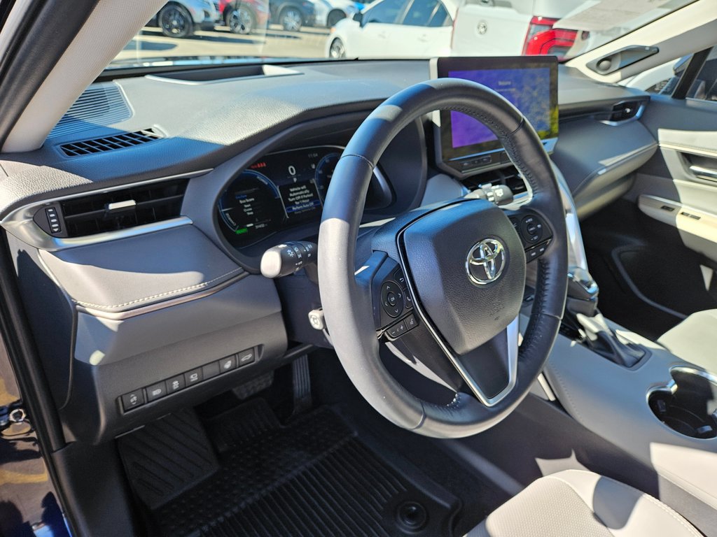 Used 2023 Toyota Venza Limited AWD/4WD image 21