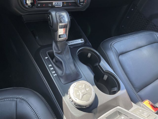 Certified 2025 Ford Bronco Outer Banks AWD/4WD image 28