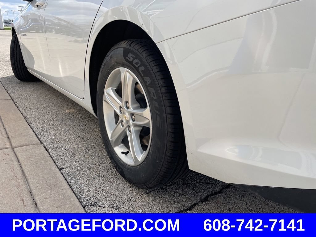 Used 2024 Chevrolet Malibu LT FWD image 17