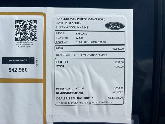Certified 2024 Ford Explorer XLT w/ Equipment Group 202A AWD/4WD image 2