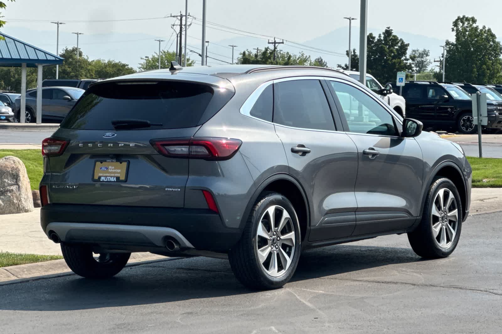 Certified 2025 Ford Escape Platinum AWD/4WD image 2