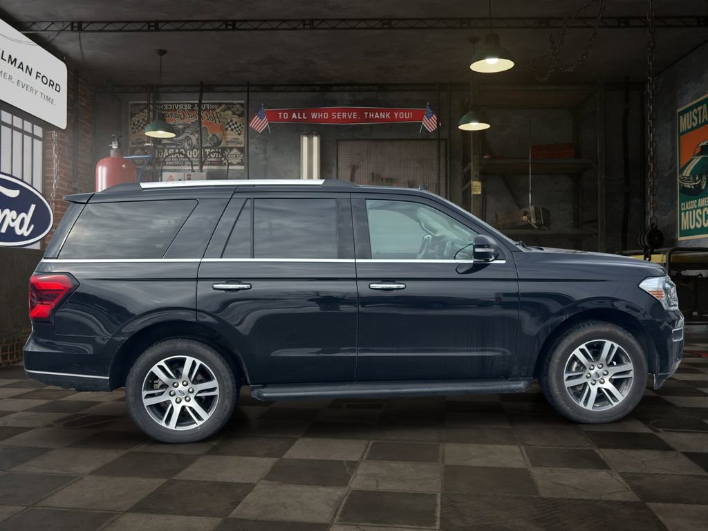 Certified 2024 Ford Expedition Limited image 7