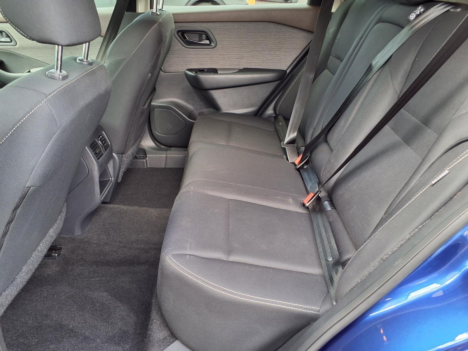 Used 2023 Nissan Rogue S FWD image 12