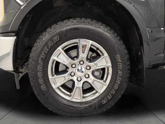 Certified 2017 Ford F150 Lariat w/ Equipment Group 502A Luxury AWD/4WD image 4