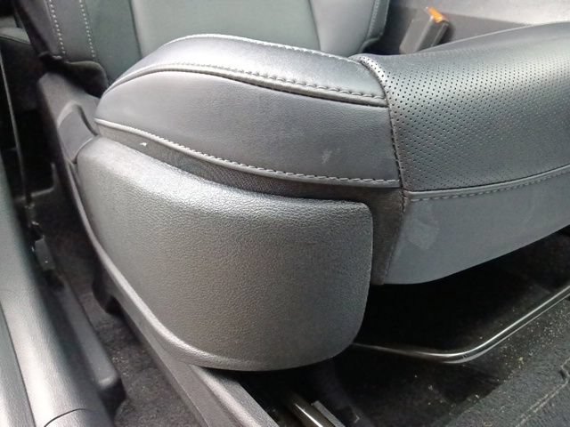 Used 2025 Kia Telluride S AWD/4WD image 36