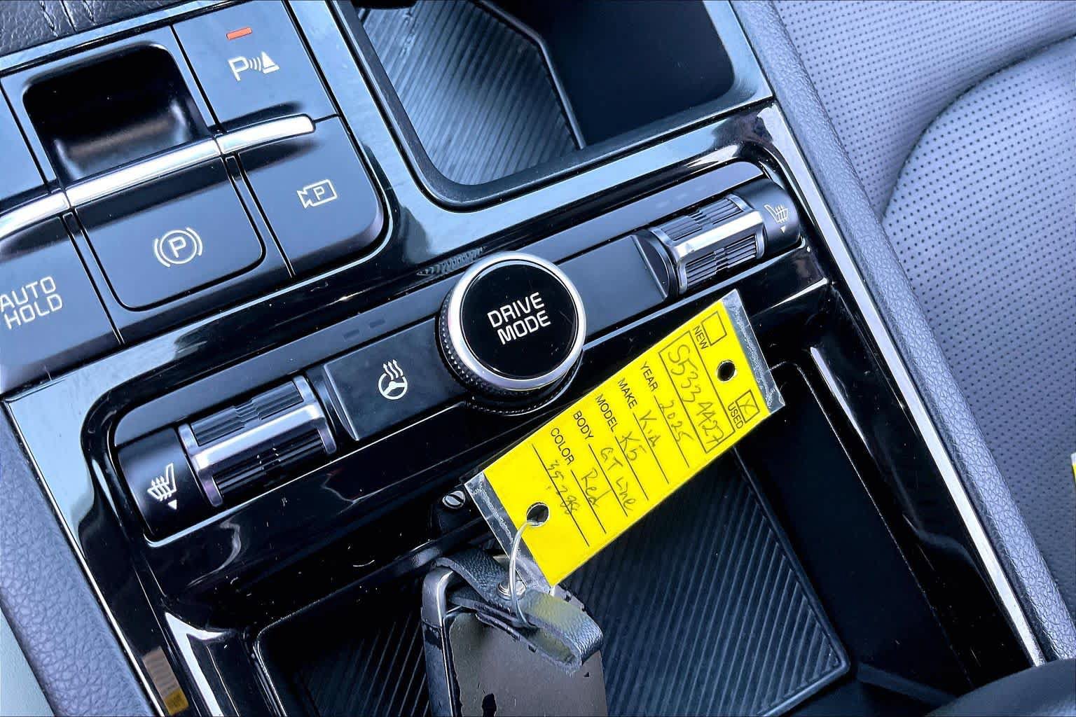 Used 2025 Kia K5 GT-Line w/ GT-Line Premium Package AWD/4WD image 33