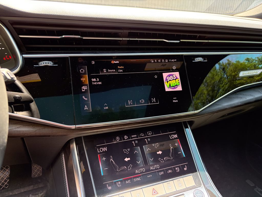 Used 2022 Audi Q8 Premium Plus AWD/4WD image 19