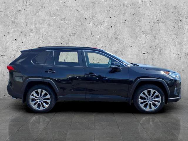 Used 2019 Toyota RAV4 XLE Premium w/ Cold Weather Package AWD/4WD image 4
