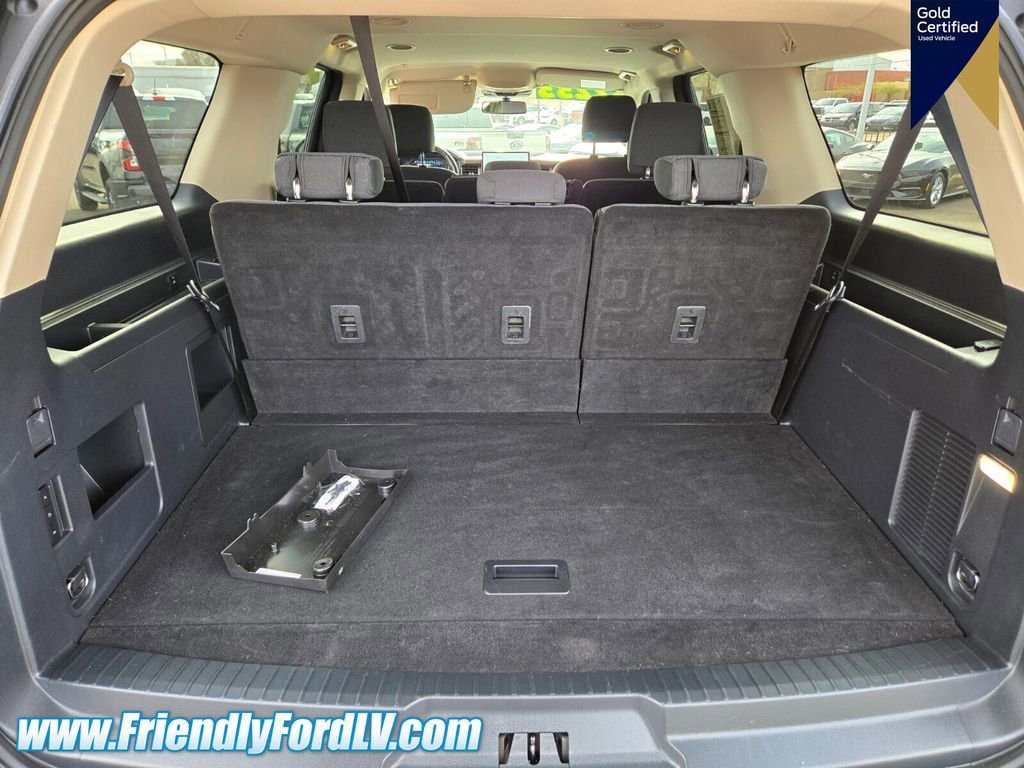 Certified 2024 Ford Expedition Max XLT image 11