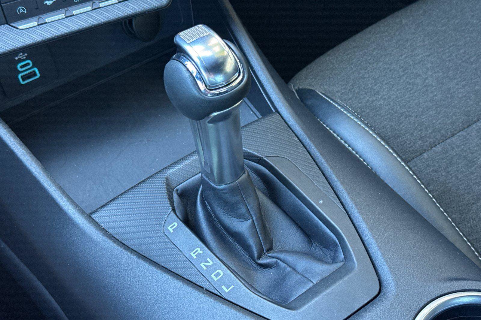 Certified 2024 Ford Mustang Coupe RWD image 17