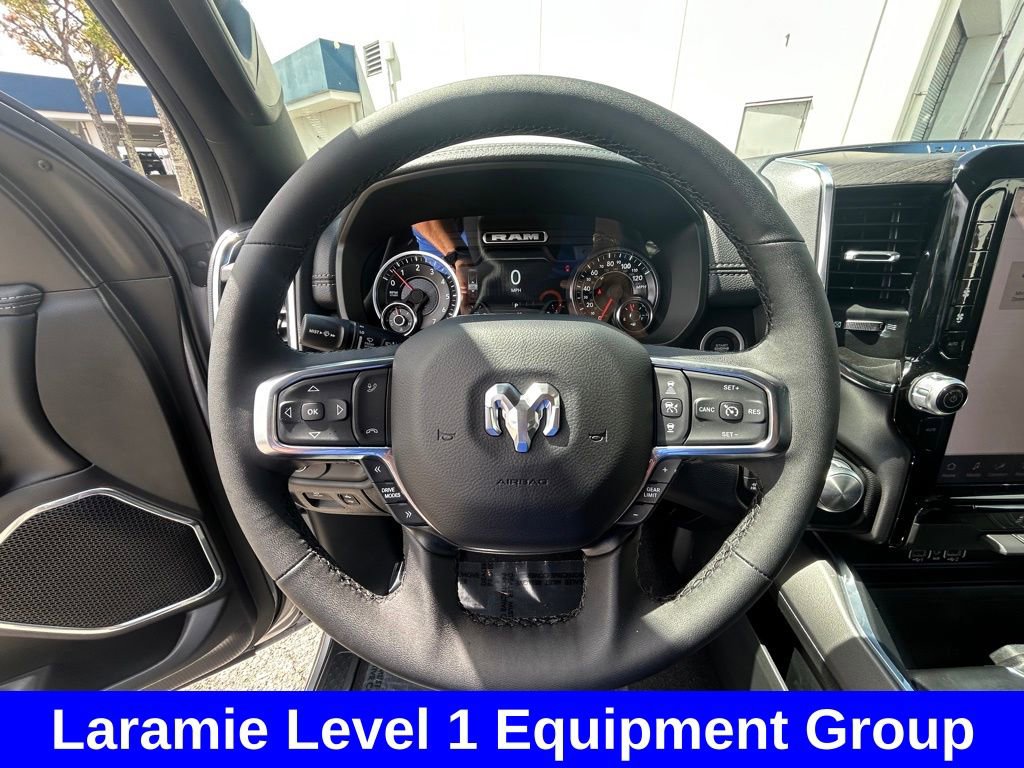 Used 2025 RAM 1500 Laramie AWD/4WD image 14