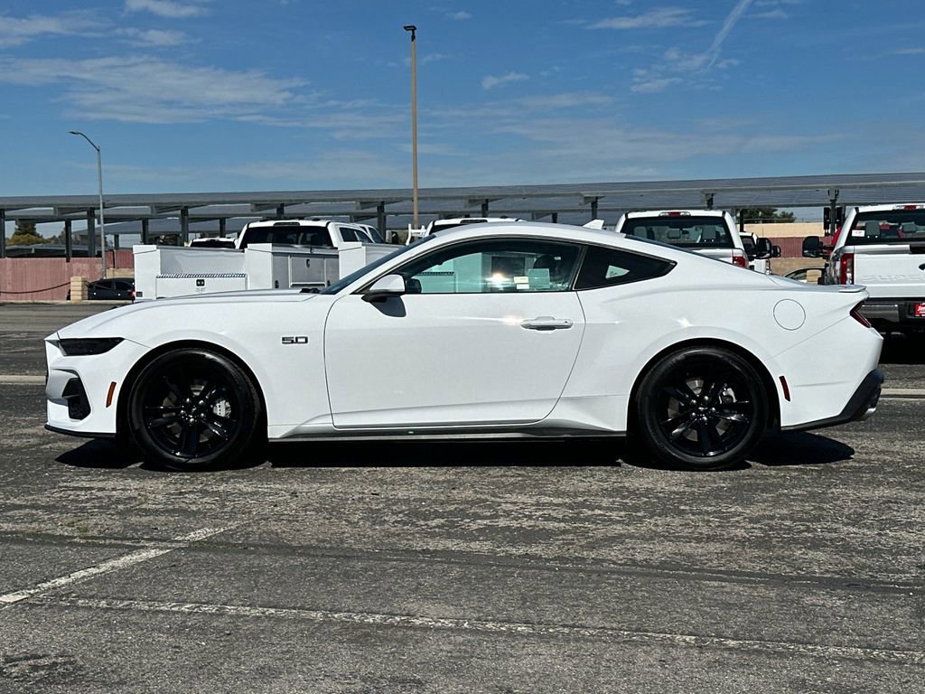 Certified 2025 Ford Mustang GT image 2