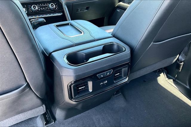 Used 2022 GMC Sierra 1500 AT4 w/ AT4 Premium Package AWD/4WD image 23