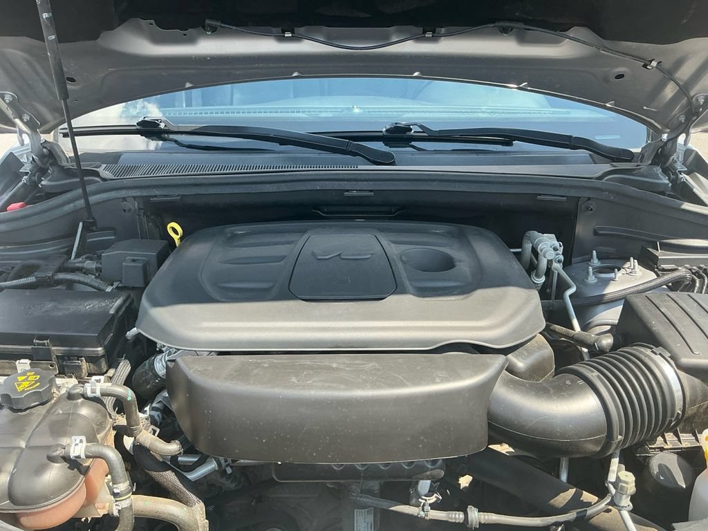 Used 2019 Jeep Grand Cherokee Limited AWD/4WD image 25