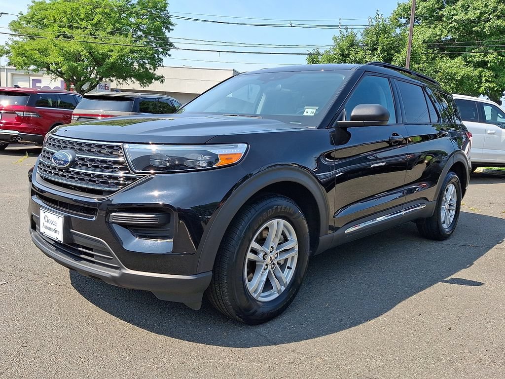Certified 2023 Ford Explorer XLT AWD/4WD image 6