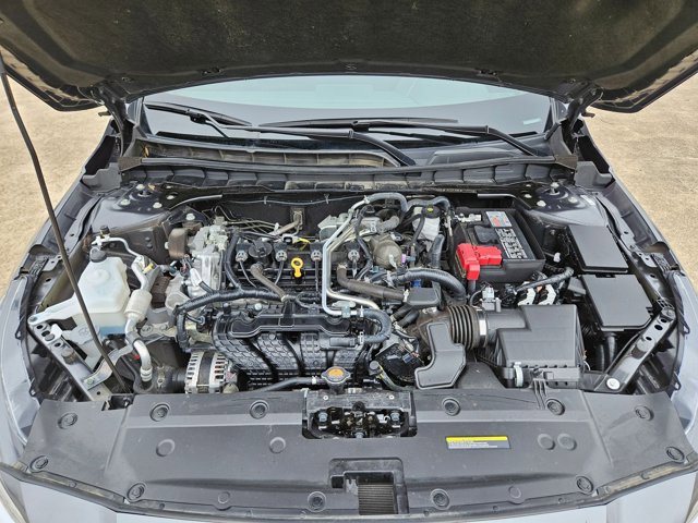 Used 2025 Nissan Altima 2.5 SV FWD image 34