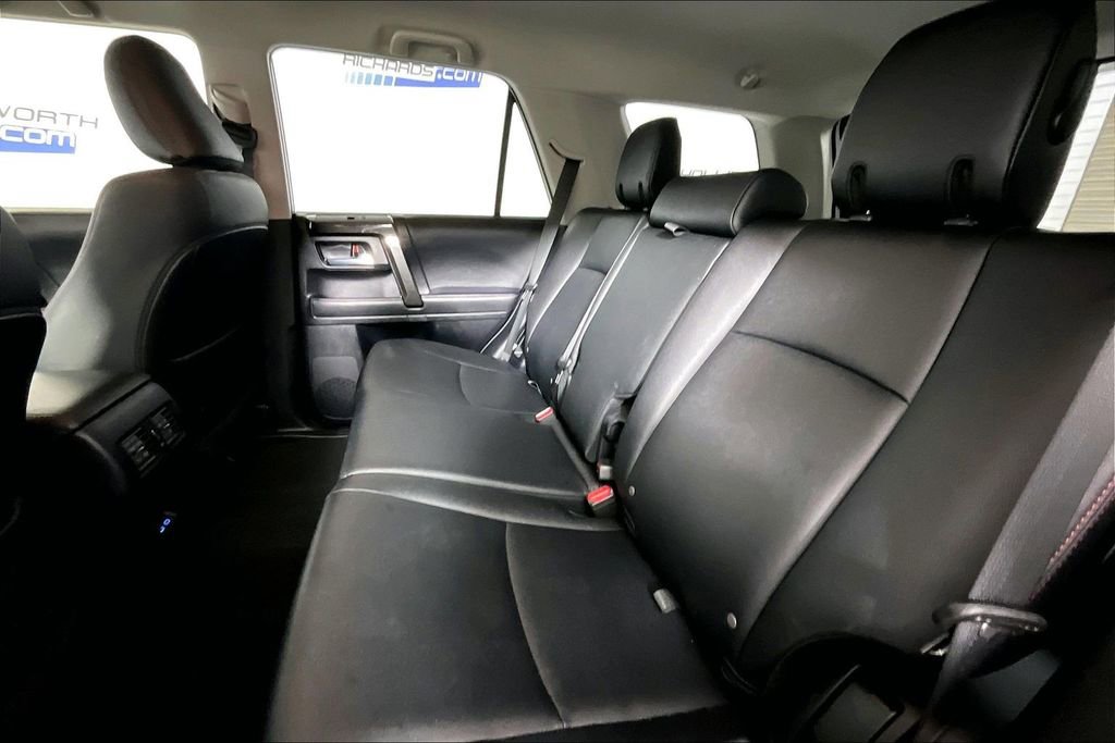 Used 2024 Toyota 4Runner TRD Off-Road Premium image 21