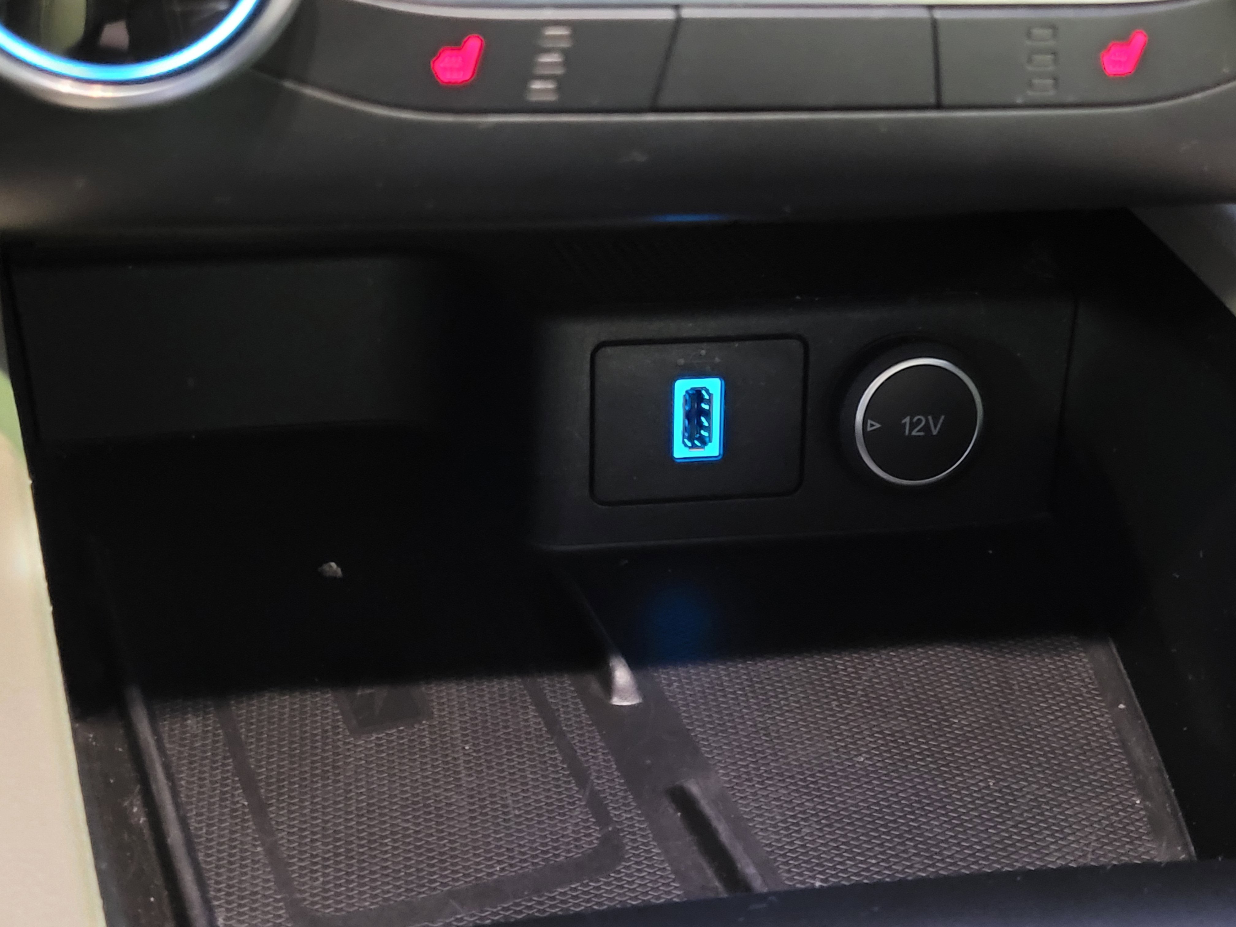 Certified 2020 Ford Escape SE Sport image 26