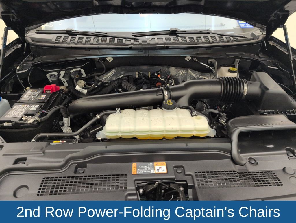 Certified 2025 Ford Expedition Active image 46