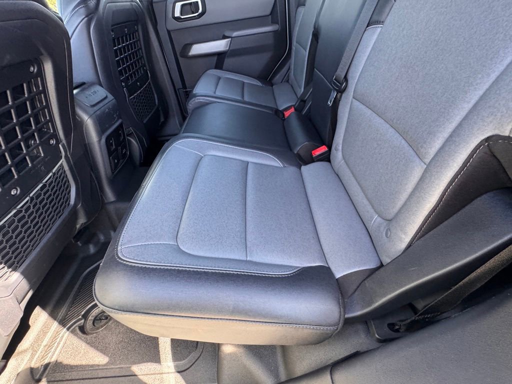 Certified 2023 Ford Bronco Everglades AWD/4WD image 30