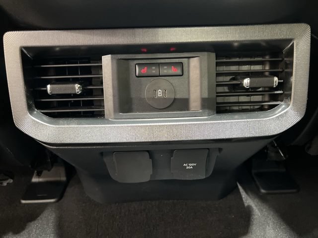 Certified 2024 Ford F250 Platinum AWD/4WD image 21