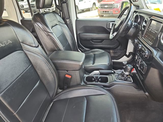 Used 2022 Jeep Wrangler Unlimited Sahara w/ Cold Weather Group AWD/4WD image 10
