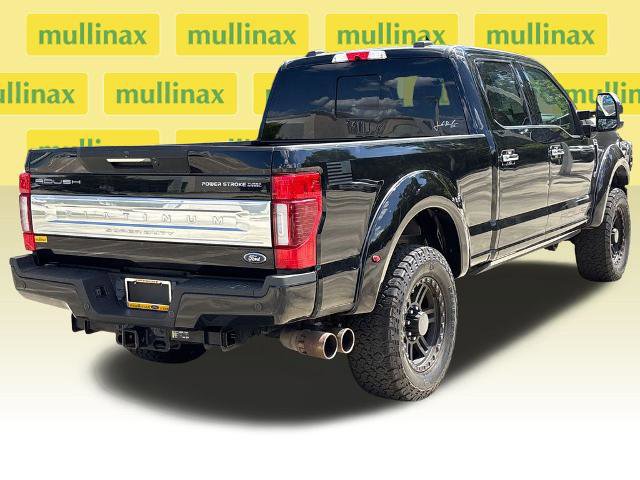 Certified 2022 Ford F250 Platinum w/ FX4 Off-Road Package AWD/4WD image 4