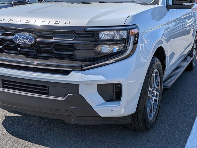 Certified 2025 Ford Expedition Max Active AWD/4WD image 10
