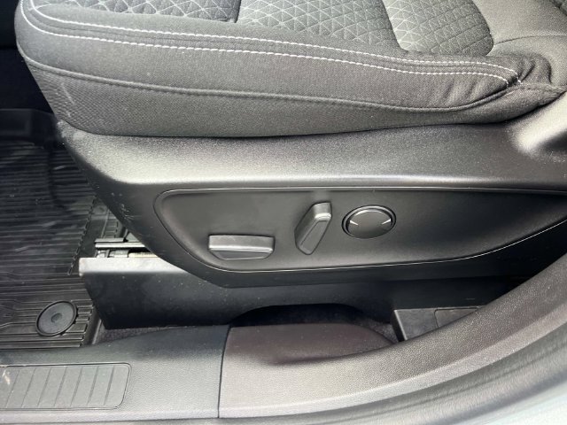 Certified 2023 Ford Escape Active AWD/4WD image 20